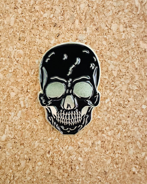 Skull Pin